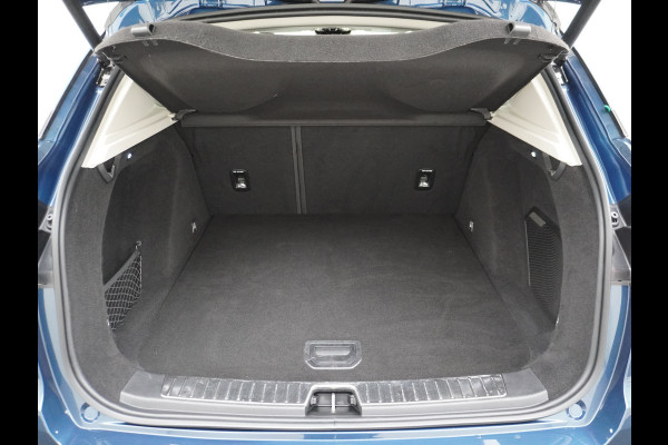 Lynk & Co 01 1.5 PHEV AUT-7 261pk Pano-Schuif-K-dak 20" 360°Camera Apple Carplay Android Auto Adaptive-Cruise Navi Pdc Ecc Keyless Led Plug-I Elek.Memory.Stoel File assistent Dodehoek detector Elektrisch bedienbare achterklep Rijstrooksensor Wifi Verkeersbord detectie 425Nm koppel 3,7kw laadvermogen A-label Euro 6 Hybride Benzine/Elektrisch rijden tot ca.69km 1.800kg trekvermogen