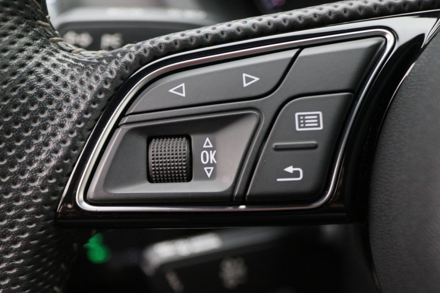 Audi A3 Sportback 35 TFSI CoD Sport S Line Edition Leer/Stof, Climate, Cruise, Navigatie, Bluetooth, LED, Premium Sound, 18''