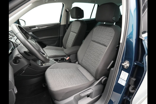 Volkswagen Tiguan 1.4 TSI 245pk eHybrid Life Navigatie Clima Pdc Acc Side Assist 155