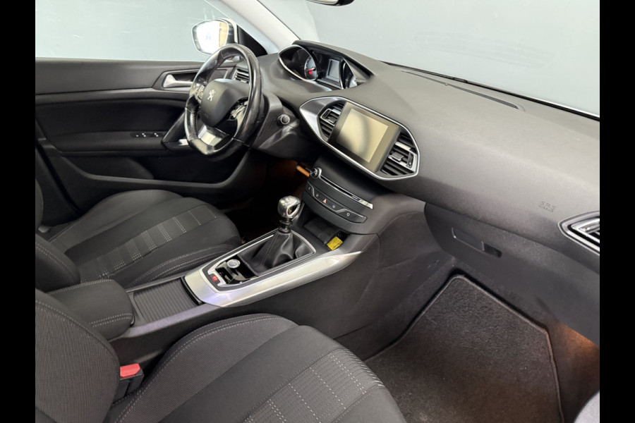 Peugeot 308 1.2 PureTech Allure | Panoramadak | Camera