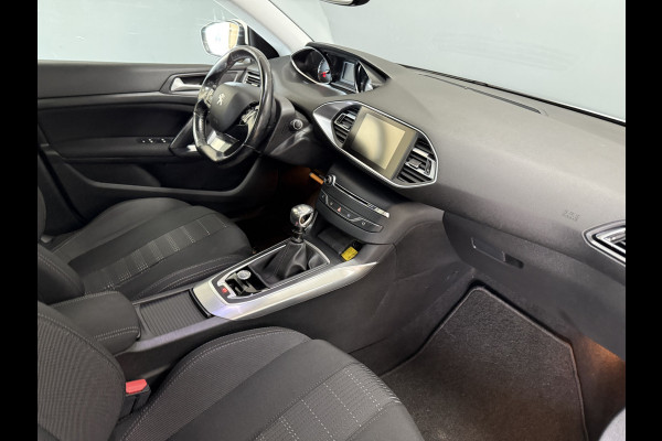 Peugeot 308 1.2 PureTech Allure | Panoramadak | Camera