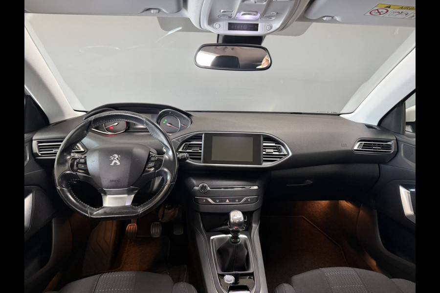 Peugeot 308 1.2 PureTech Allure | Panoramadak | Camera