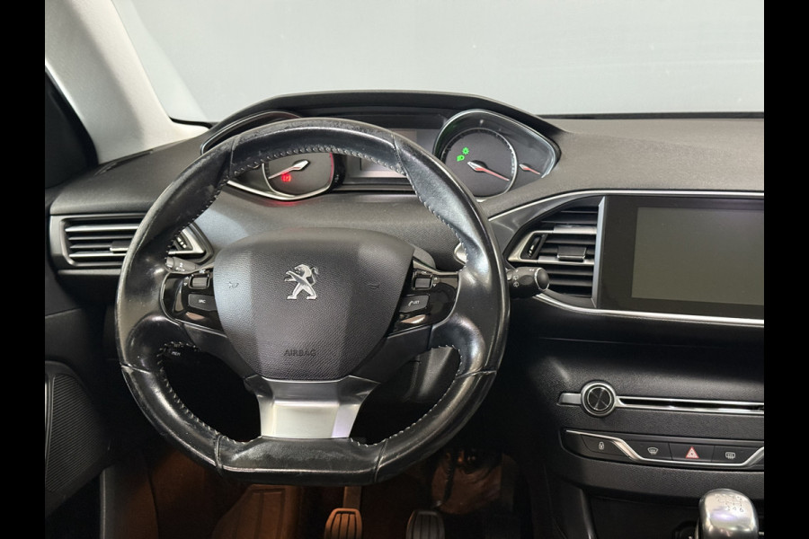 Peugeot 308 1.2 PureTech Allure | Panoramadak | Camera