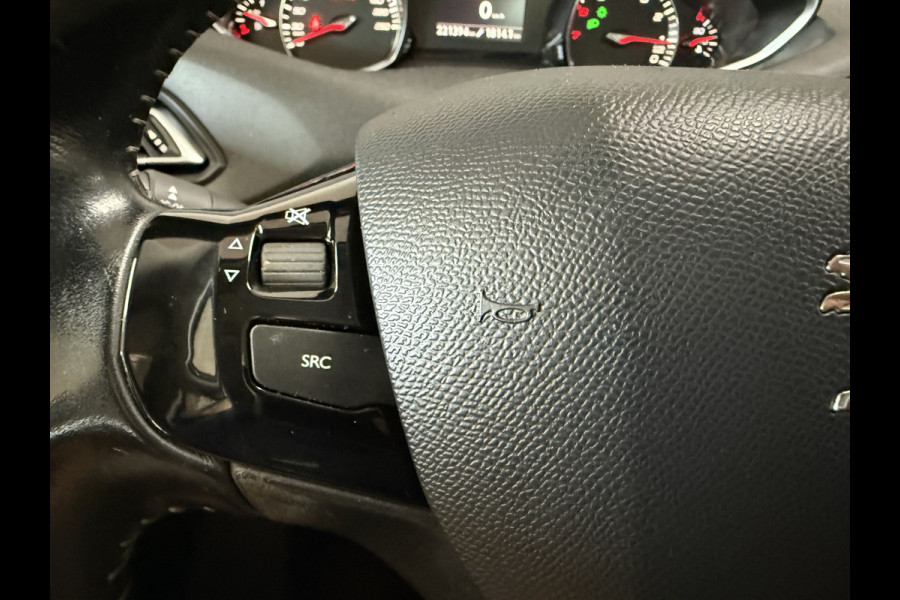 Peugeot 308 1.2 PureTech Allure | Panoramadak | Camera