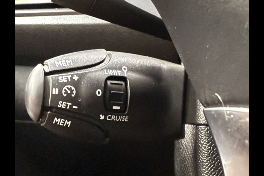 Peugeot 308 1.2 PureTech Allure | Panoramadak | Camera