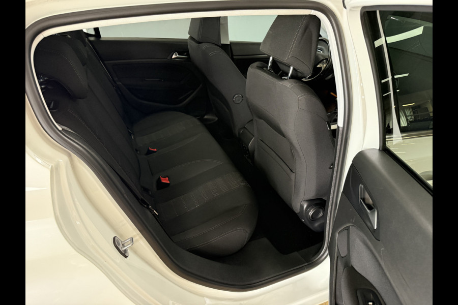 Peugeot 308 1.2 PureTech Allure | Panoramadak | Camera
