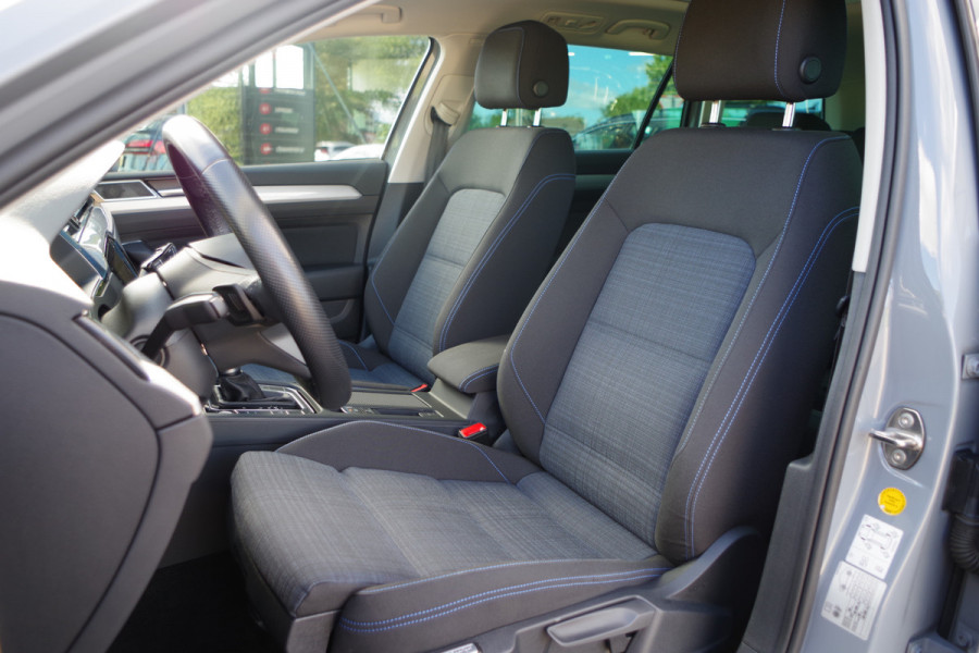 Volkswagen Passat Variant 1.4 TSI PHEV GTE 218 PK BNS, Panoramadak, Trekhaak, 18" LM, Adap. LED, Keyless, 360 Camera, Massage