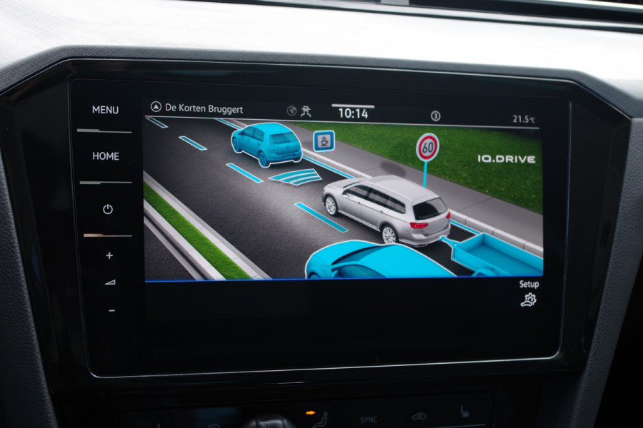 Volkswagen Passat Variant 1.4 TSI PHEV GTE 218 PK BNS, Panoramadak, Trekhaak, 18" LM, Adap. LED, Keyless, 360 Camera, Massage