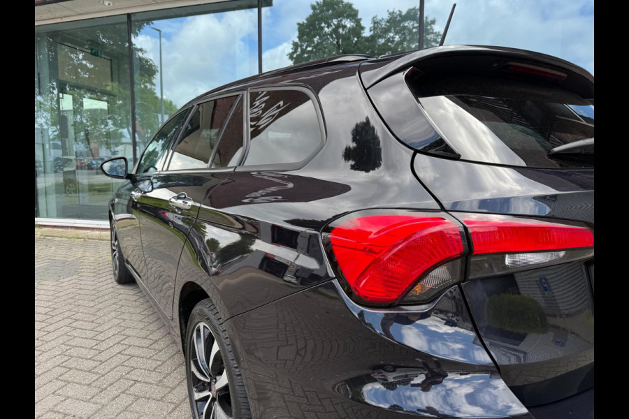 Fiat Tipo Stationwagon 1.4 T-Jet 16v Business - Navi - Leder - Climate - Org.NL
