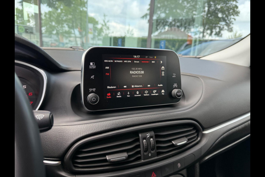 Fiat Tipo Stationwagon 1.4 T-Jet 16v Business - Navi - Leder - Climate - Org.NL