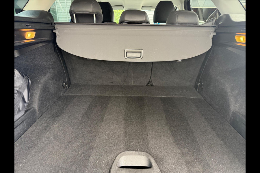 Fiat Tipo Stationwagon 1.4 T-Jet 16v Business - Navi - Leder - Climate - Org.NL