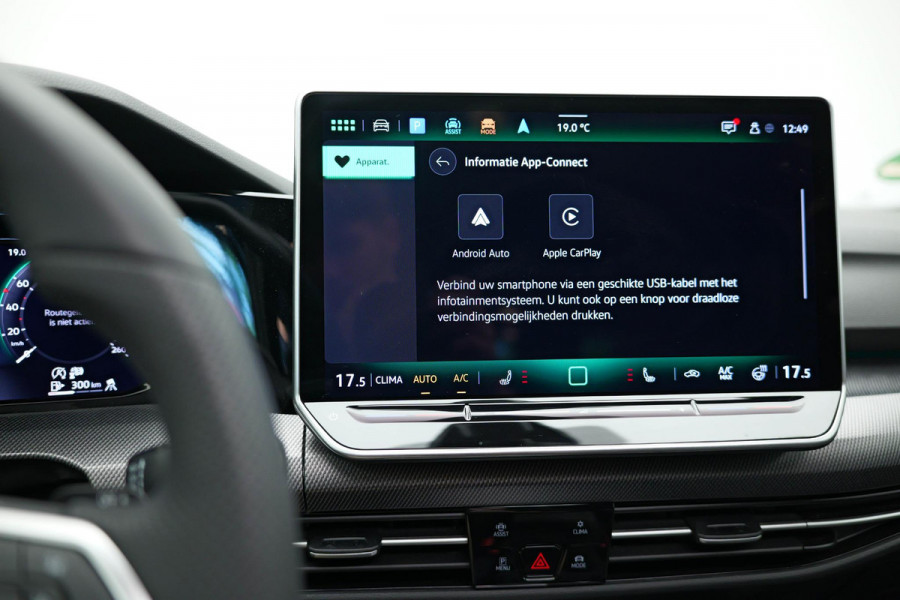 Volkswagen Golf 1.5 eTSI R-Line Edition |NWE MODEL|Pano|3xR-Line|360Cam|HUD|IQ|