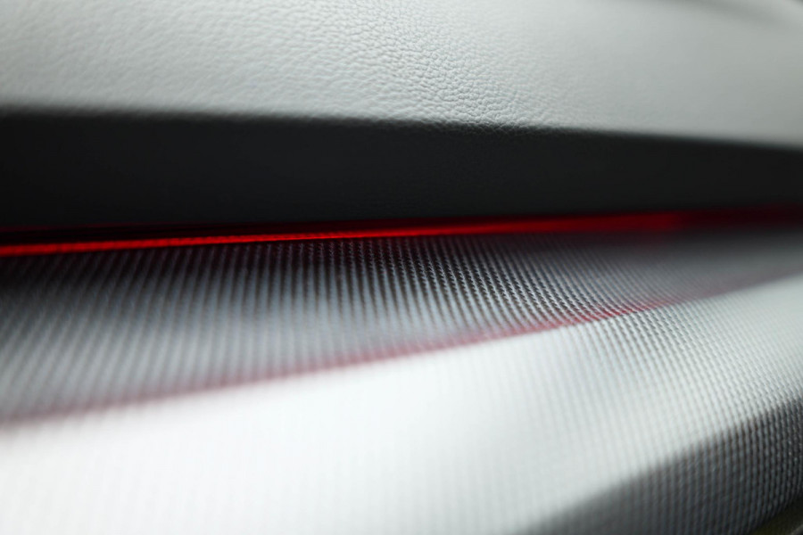 Volkswagen Golf 1.5 eTSI R-Line Edition |NWE MODEL|Pano|3xR-Line|360Cam|HUD|IQ|