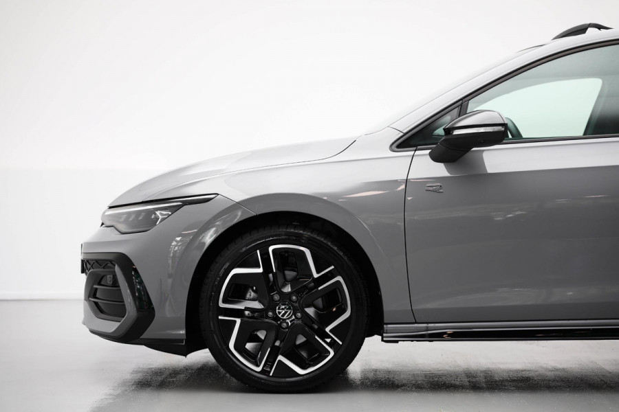 Volkswagen Golf 1.5 eTSI R-Line Edition |NWE MODEL|Pano|3xR-Line|360Cam|HUD|IQ|