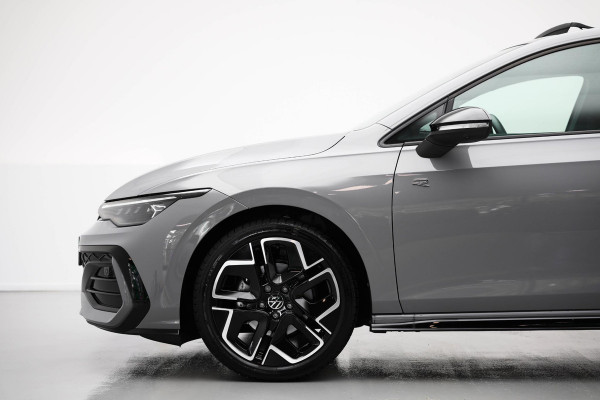 Volkswagen Golf 1.5 eTSI R-Line Edition |NWE MODEL|Pano|3xR-Line|360Cam|HUD|IQ|