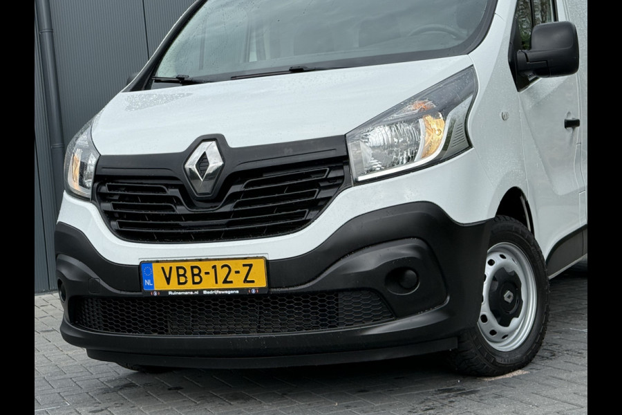 Renault Trafic 1.6 dCi 126 PK / L1H1 / 1e EIG. / 2x SCHUIFDEUR / TREKHAAK / AIRCO / CRUISE / NAVI