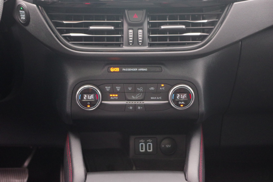 Ford Kuga 2.5 PHEV ST-Line 225 PK, Panoramadak, Climate Control, Camera, Cruise Control