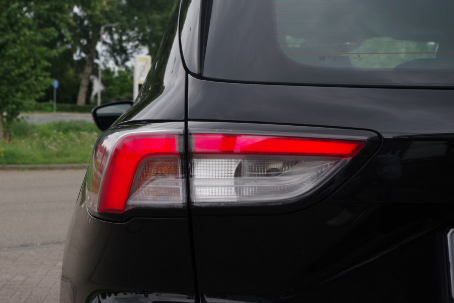 Ford Kuga 2.5 PHEV ST-Line 225 PK, Panoramadak, Climate Control, Camera, Cruise Control