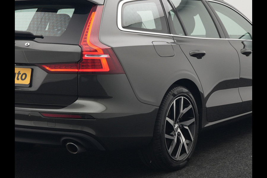 Volvo V60 T6 Twin Engine AWD Momentum Pro Plug In Hybrid 340pk Dealer O.H PHEV | Adaptive Cruise | Harman Kardon | Lederen Sportstoelen | Camera | Pilot Assist | Apple Carplay | Navigatie | Blis | Virtual | DAB