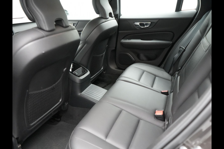 Volvo V60 T6 Twin Engine AWD Momentum Pro Plug In Hybrid 340pk Dealer O.H PHEV | Adaptive Cruise | Harman Kardon | Lederen Sportstoelen | Camera | Pilot Assist | Apple Carplay | Navigatie | Blis | Virtual | DAB
