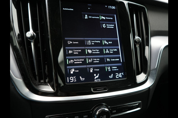Volvo V60 T6 Twin Engine AWD Momentum Pro Plug In Hybrid 340pk Dealer O.H PHEV | Adaptive Cruise | Harman Kardon | Lederen Sportstoelen | Camera | Pilot Assist | Apple Carplay | Navigatie | Blis | Virtual | DAB
