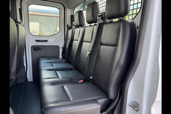 Ford Transit 350 2.0 TDCI L2H1 DC 4WD | Open laadbak | Bluetooth | Kunstleder | 7-persoons | Vierwielaandrijving | Airco | AWD 4x4