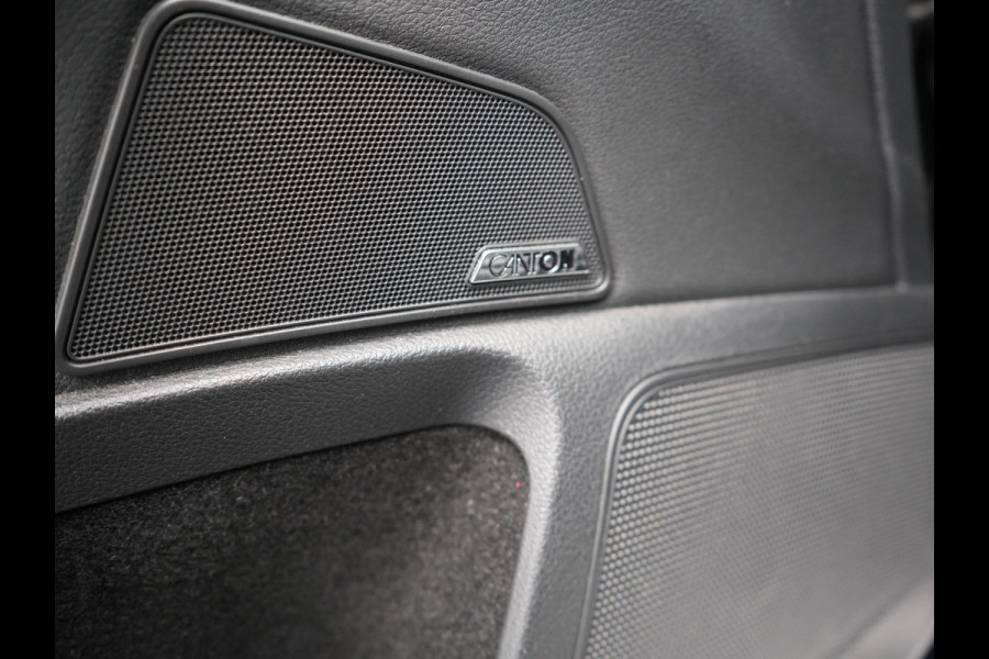 Škoda Superb Combi 1.4 TSI iV Lauren & Klement Plug In Hybrid 218pk Dealer O.H PHEV | Panodak | Adaptive Cruise | Camera | Lederen Sportstoelen Memory & Ventilatie |  Crystal LED | Apple Carplay | Lane Assist | Stoelverwarming | Navigatie |  DAB |