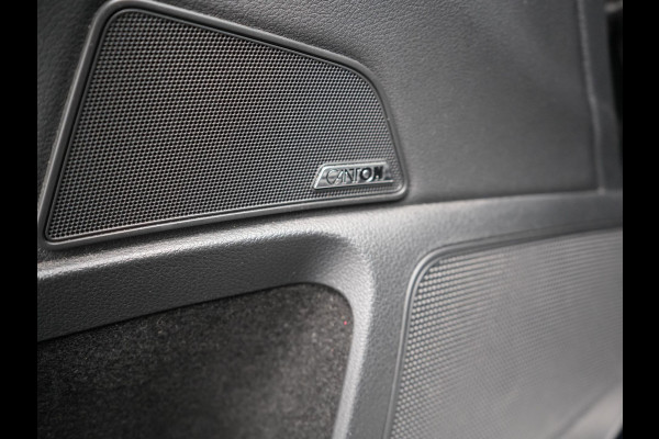 Škoda Superb Combi 1.4 TSI iV Lauren & Klement Plug In Hybrid 218pk Dealer O.H PHEV | Panodak | Adaptive Cruise | Camera | Lederen Sportstoelen Memory & Ventilatie |  Crystal LED | Apple Carplay | Lane Assist | Stoelverwarming | Navigatie |  DAB |