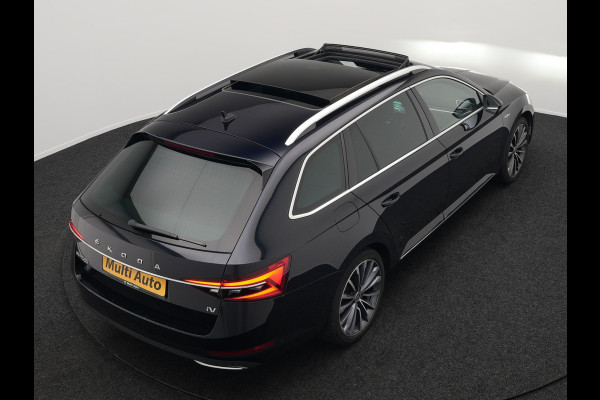 Škoda Superb Combi 1.4 TSI iV Lauren & Klement Plug In Hybrid 218pk Dealer O.H PHEV | Panodak | Adaptive Cruise | Camera | Lederen Sportstoelen Memory & Ventilatie |  Crystal LED | Apple Carplay | Lane Assist | Stoelverwarming | Navigatie |  DAB |