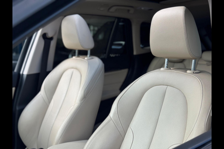 BMW X1 XDrive25i High Executive 2017 AUT PANO NAVI LEDER NAP