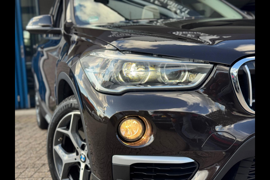 BMW X1 XDrive25i High Executive 2017 AUT PANO NAVI LEDER NAP