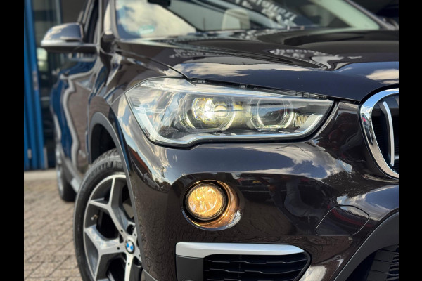 BMW X1 XDrive25i High Executive 2017 AUT PANO NAVI LEDER NAP