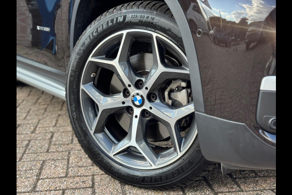BMW X1 XDrive25i High Executive 2017 AUT PANO NAVI LEDER NAP