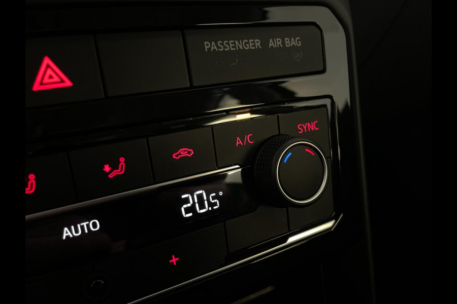 Volkswagen T-Cross 1.0 TSI Life 110PK AUTOMAAT AIRCO CLIMA NAVI CRUISE APPLE CARPLAY 1STE EIG NIEUWSTAAT