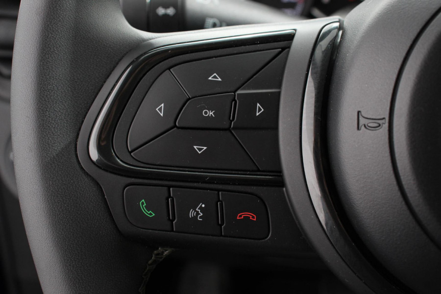 Fiat 500X Fiat 500X 1,4 Turbo 150pk Yacht Club Automaat Leder Navigatie Audio Canvas vouwdak Adaptive Cruise Control Camera Dab Led 18"Lmv Extra getint glas