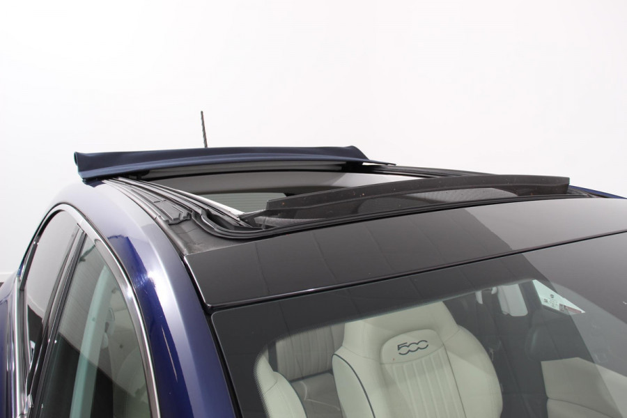 Fiat 500X Fiat 500X 1,4 Turbo 150pk Yacht Club Automaat Leder Navigatie Audio Canvas vouwdak Adaptive Cruise Control Camera Dab Led 18"Lmv Extra getint glas