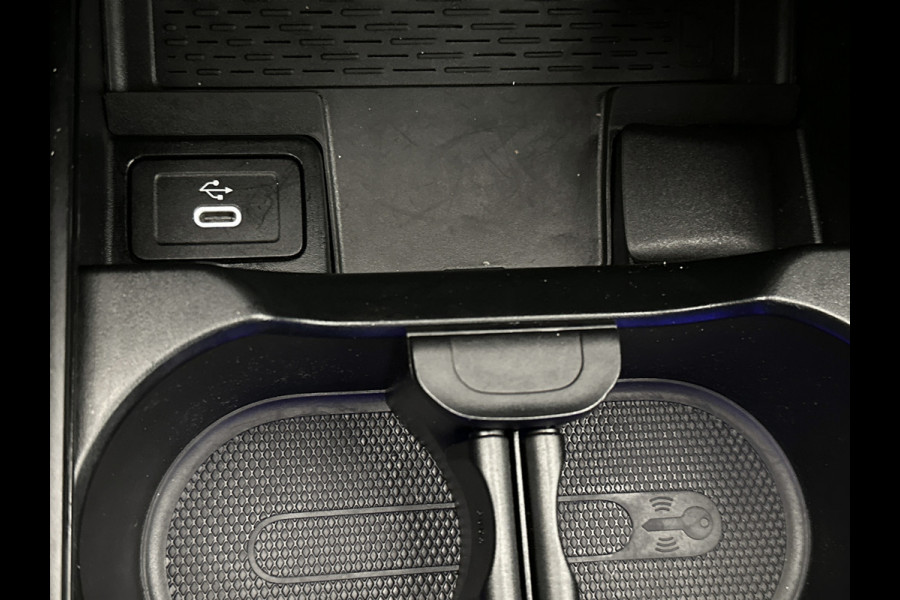 Mercedes-Benz CLA-Klasse Shooting Brake 250 e Star Edition AMG Line | Trekhaak | Nightpakket | USB pakket plus | KEYLESS GO-comfortpakket | Verwarmde stoelen vooraan | Antidiefstalpakket GUARD 360° Plus | EASY PACK achterklep | Sfeerverlichting |
