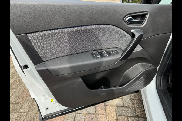 Renault Captur 1.6 E-Tech Full Hybrid 145 techno Nieuw Model! Navi / LM 17'' / camera / Apple & Android auto / P-sensoren