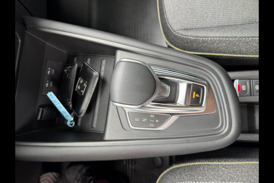 Renault Captur 1.6 E-Tech Full Hybrid 145 techno Nieuw Model! Navi / LM 17'' / camera / Apple & Android auto / P-sensoren
