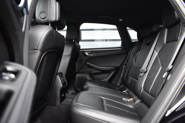 Porsche Macan 2.0 PDK | Trekhaak Elek. | Camera | Lederen Bekleding | Stoelverwarming | Lane Asist.