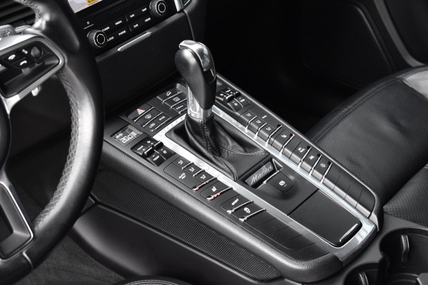 Porsche Macan 2.0 PDK | Trekhaak Elek. | Camera | Lederen Bekleding | Stoelverwarming | Lane Asist.