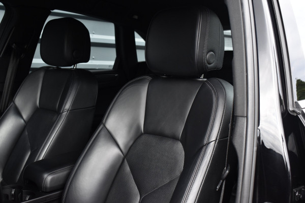 Porsche Macan 2.0 PDK | Trekhaak Elek. | Camera | Lederen Bekleding | Stoelverwarming | Lane Asist.