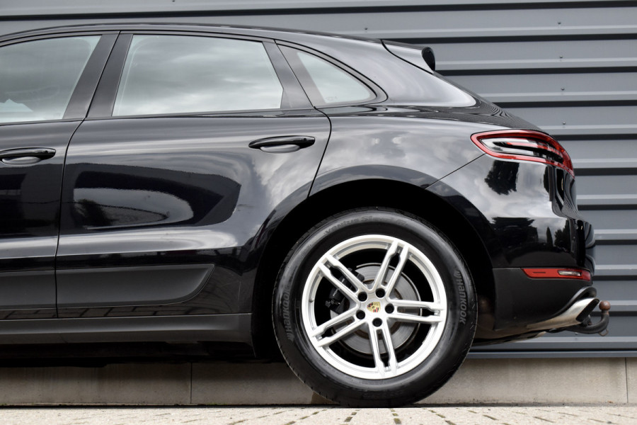 Porsche Macan 2.0 PDK | Trekhaak Elek. | Camera | Lederen Bekleding | Stoelverwarming | Lane Asist.