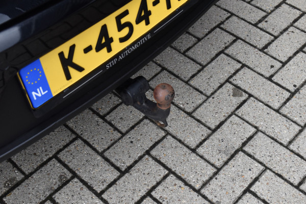 Porsche Macan 2.0 PDK | Trekhaak Elek. | Camera | Lederen Bekleding | Stoelverwarming | Lane Asist.