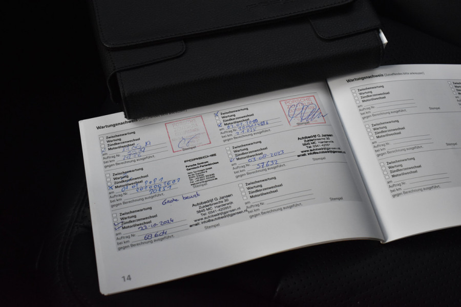 Porsche Macan 2.0 PDK | Trekhaak Elek. | Camera | Lederen Bekleding | Stoelverwarming | Lane Asist.