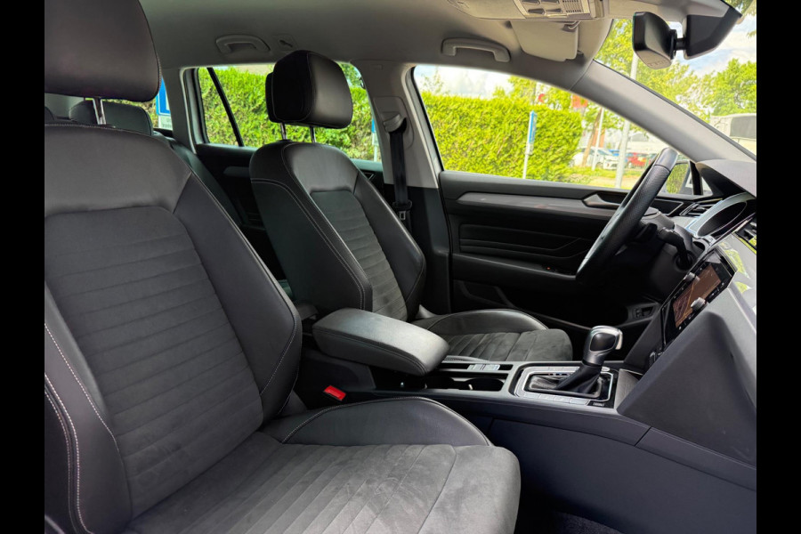 Volkswagen Passat Variant 1.4 TSI PHEV GTE Business - Automaat - Camera - Navigatie - Winterpakket
