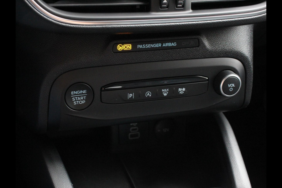 Ford Focus 1.0 EcoBoost 155pk Hybrid Automaat Active X Navigatie Climate Control Camera Parkeer sensoren B&O Dab Led Lichtmetalen velgen