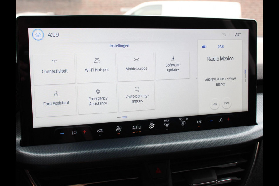 Ford Focus 1.0 EcoBoost 155pk Hybrid Automaat Active X Navigatie Climate Control Camera Parkeer sensoren B&O Dab Led Lichtmetalen velgen