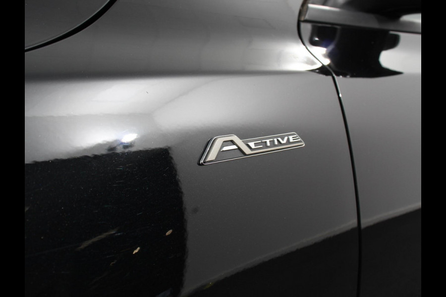 Ford Focus 1.0 EcoBoost 155pk Hybrid Automaat Active X Navigatie Climate Control Camera Parkeer sensoren B&O Dab Led Lichtmetalen velgen