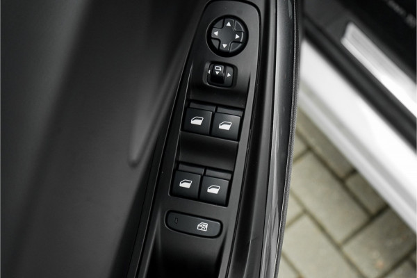 Opel Grandland X 1.6 Turbo Hybrid4 Executive Leder Camera Stoelventilatie